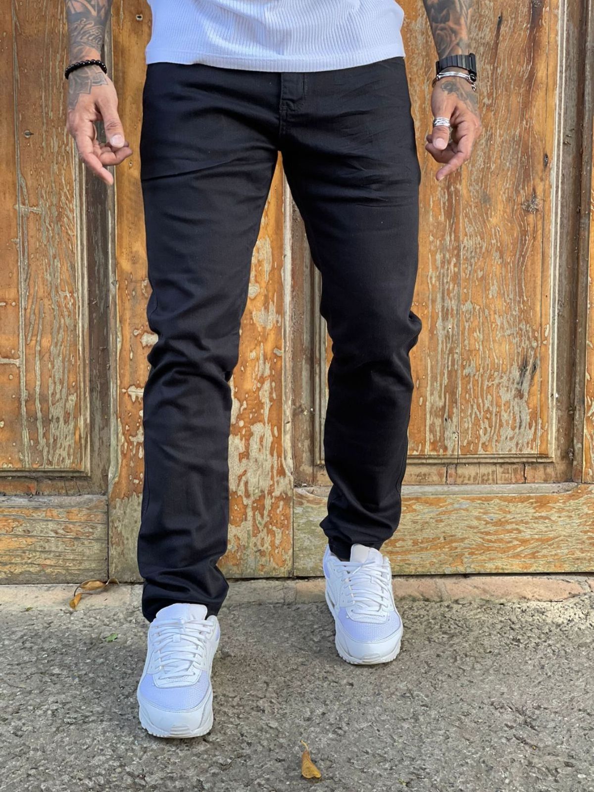 JEANS NERO PREMIUM – COMFORT E STILE CON TESSUTO DI ALTA QUALITÀ